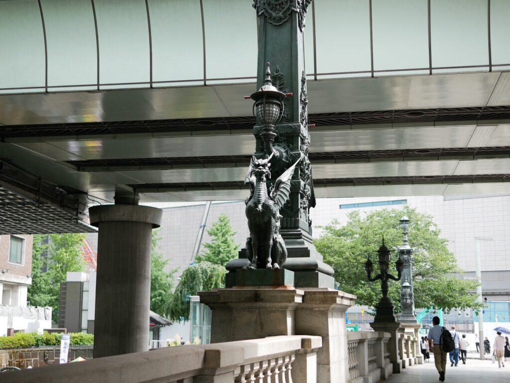 龍とは