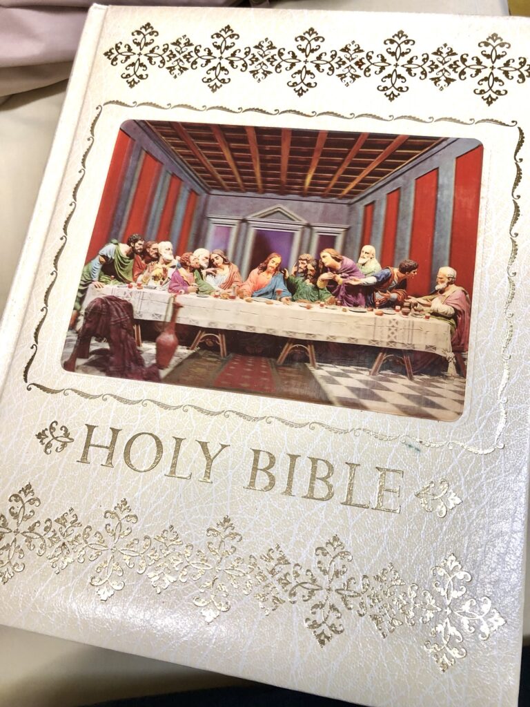 スピリチュアル 魔女 聖書